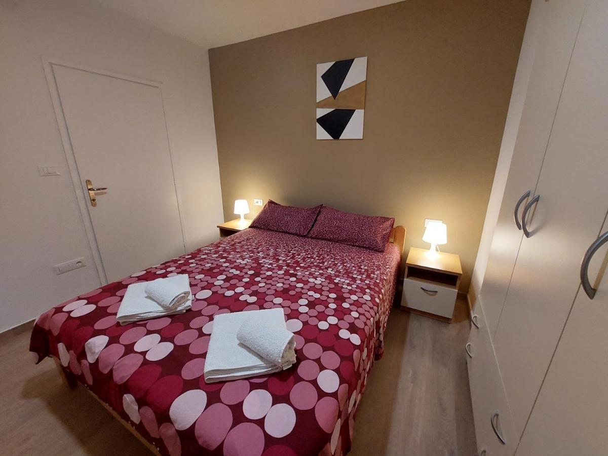 Apartment Luisa ポレッチ エクステリア 写真